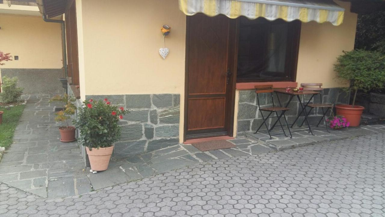 Monolocali In Casa Con Giardino Bellagio Apartamento Exterior foto